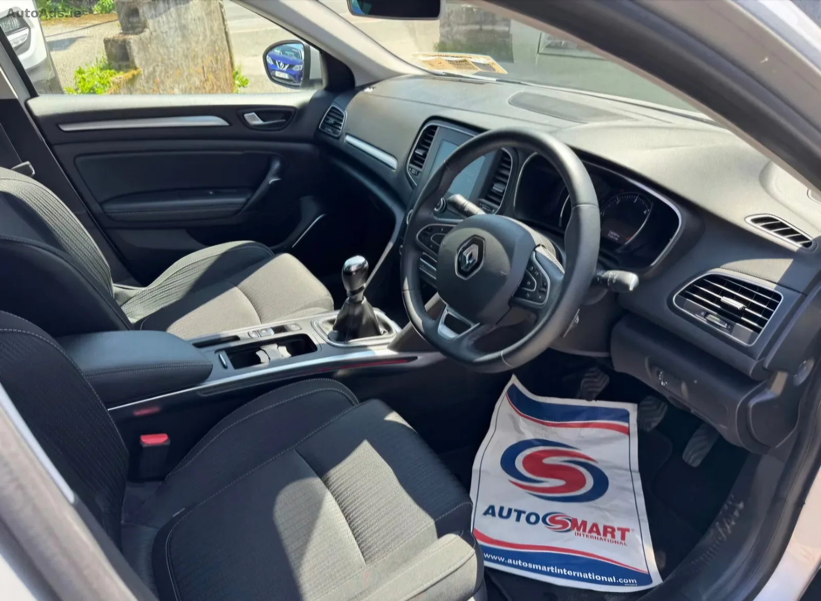 2020 Renault Megane – photo 6