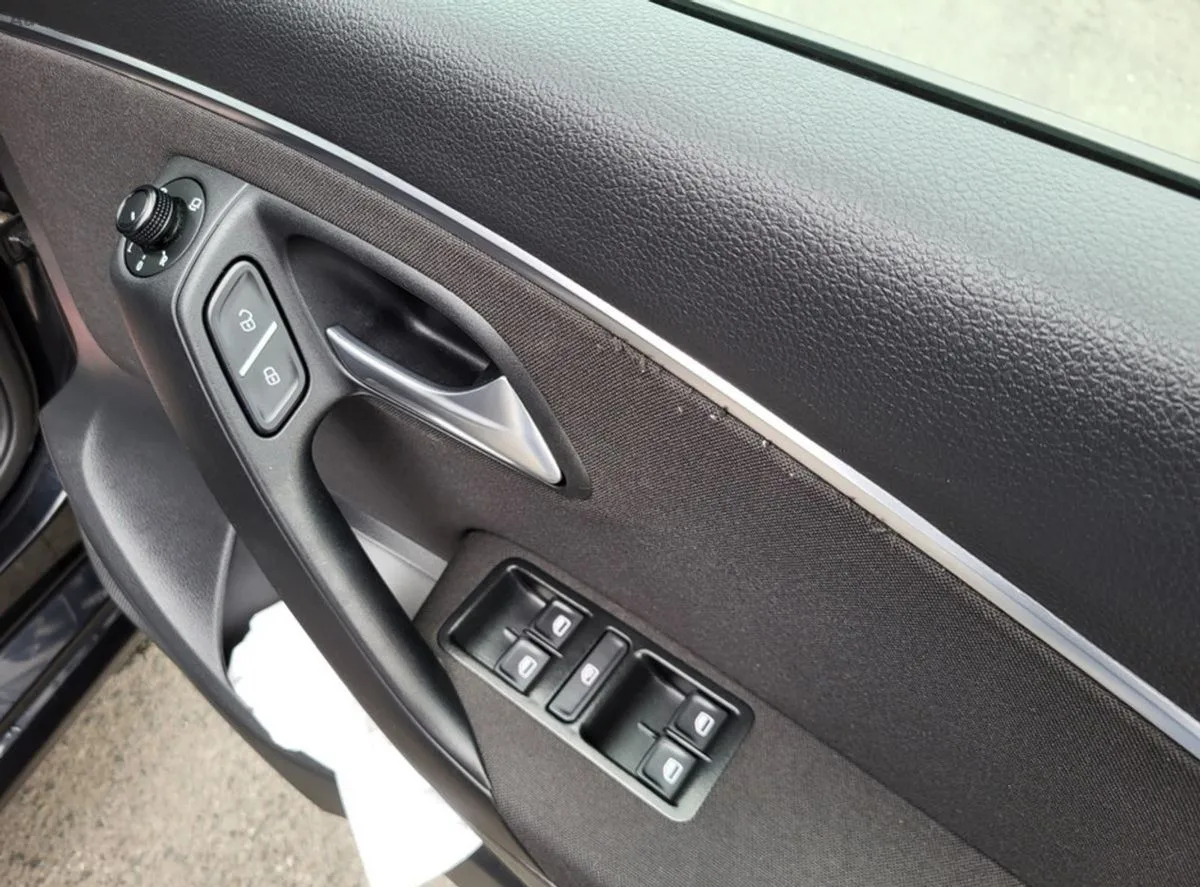 2016 Volkswagen Polo – photo 15