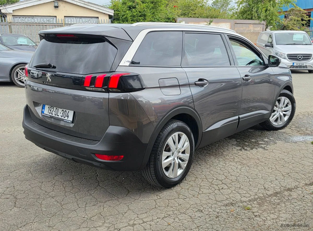 2019 Peugeot 5008 – photo 3