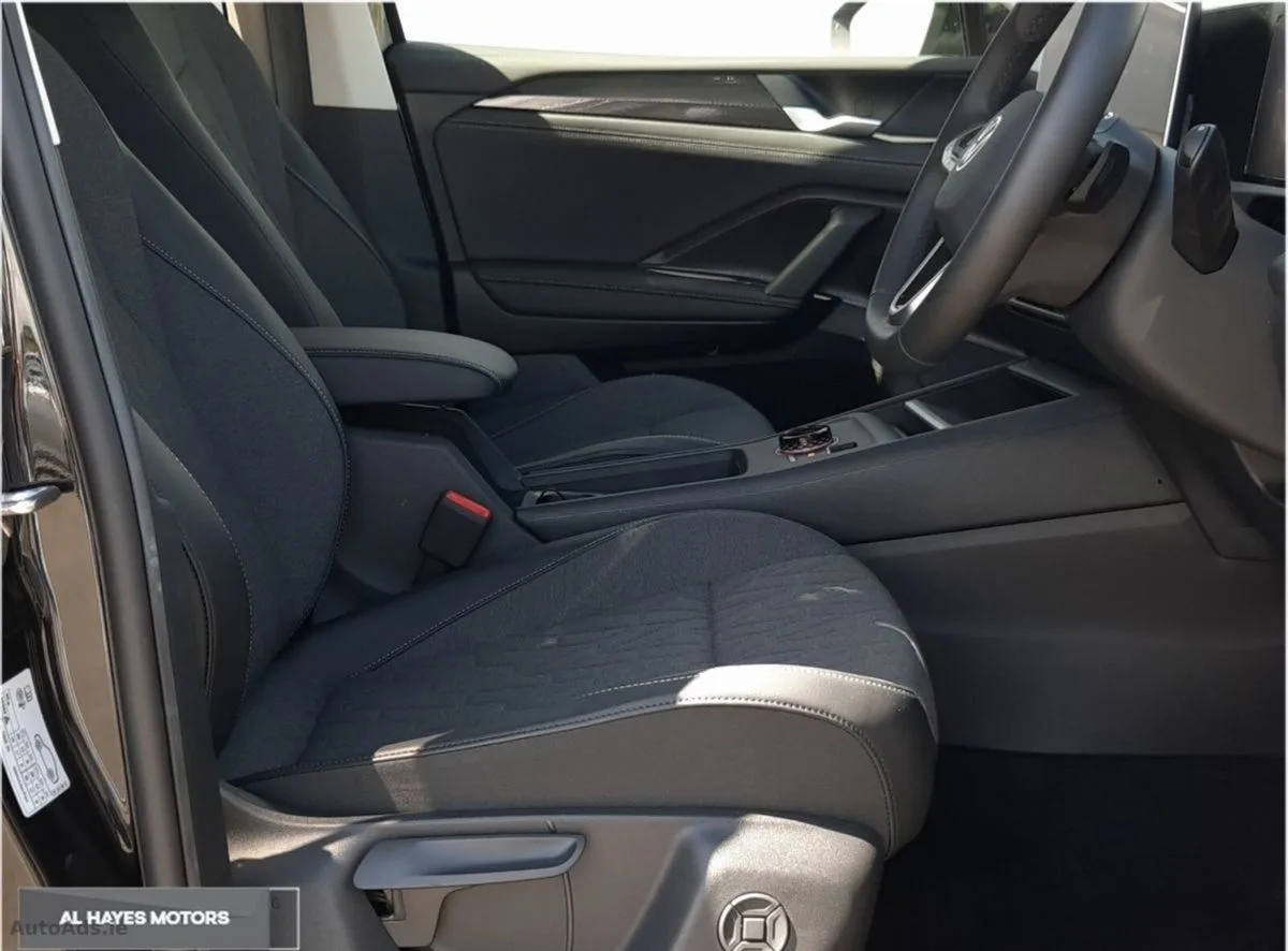 2026 Volkswagen Tiguan – photo 4