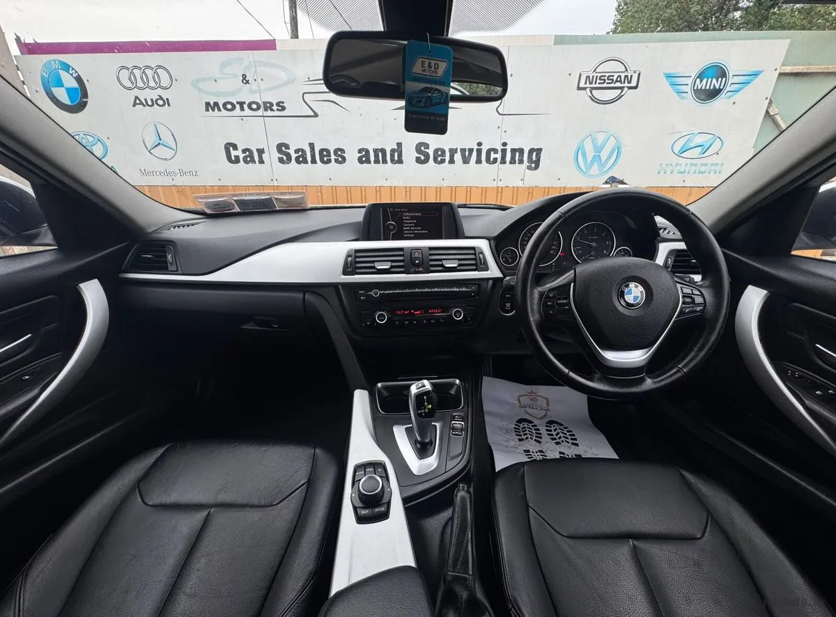 2012 BMW 3-Series – photo 20