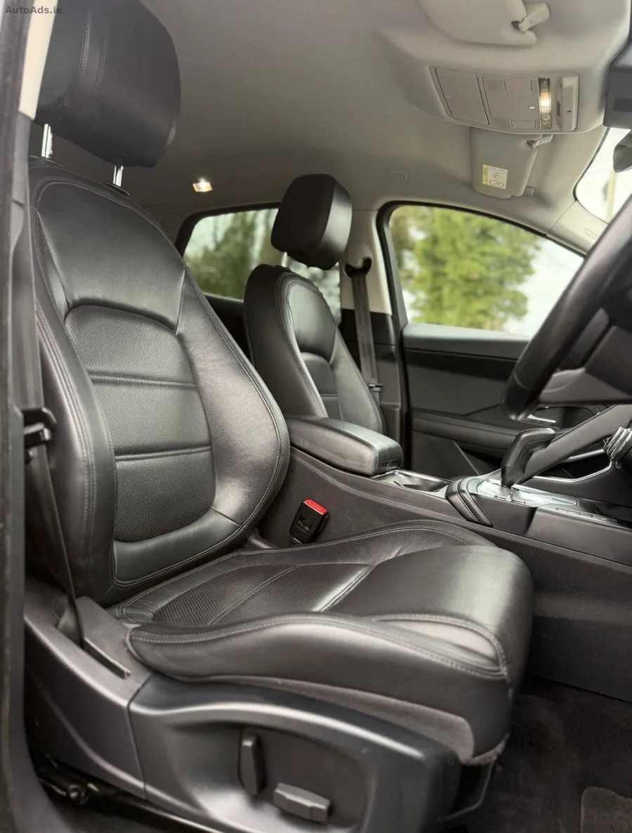 2019 Jaguar E-Pace – photo 17