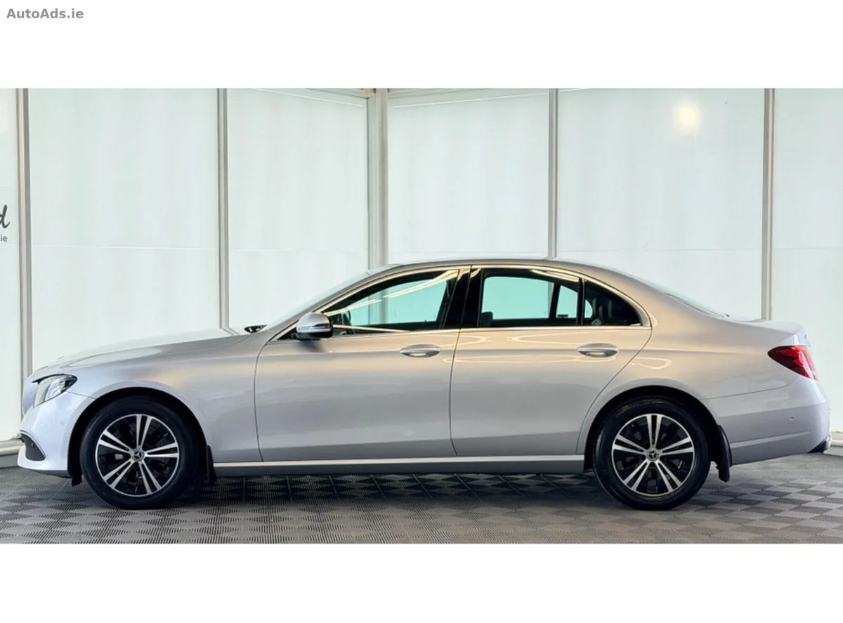 2020 Mercedes-Benz E-Class – photo 2