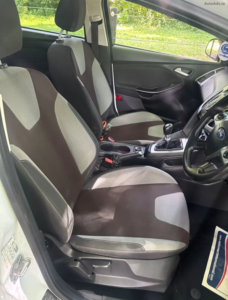2013 Ford Focus – photo 16