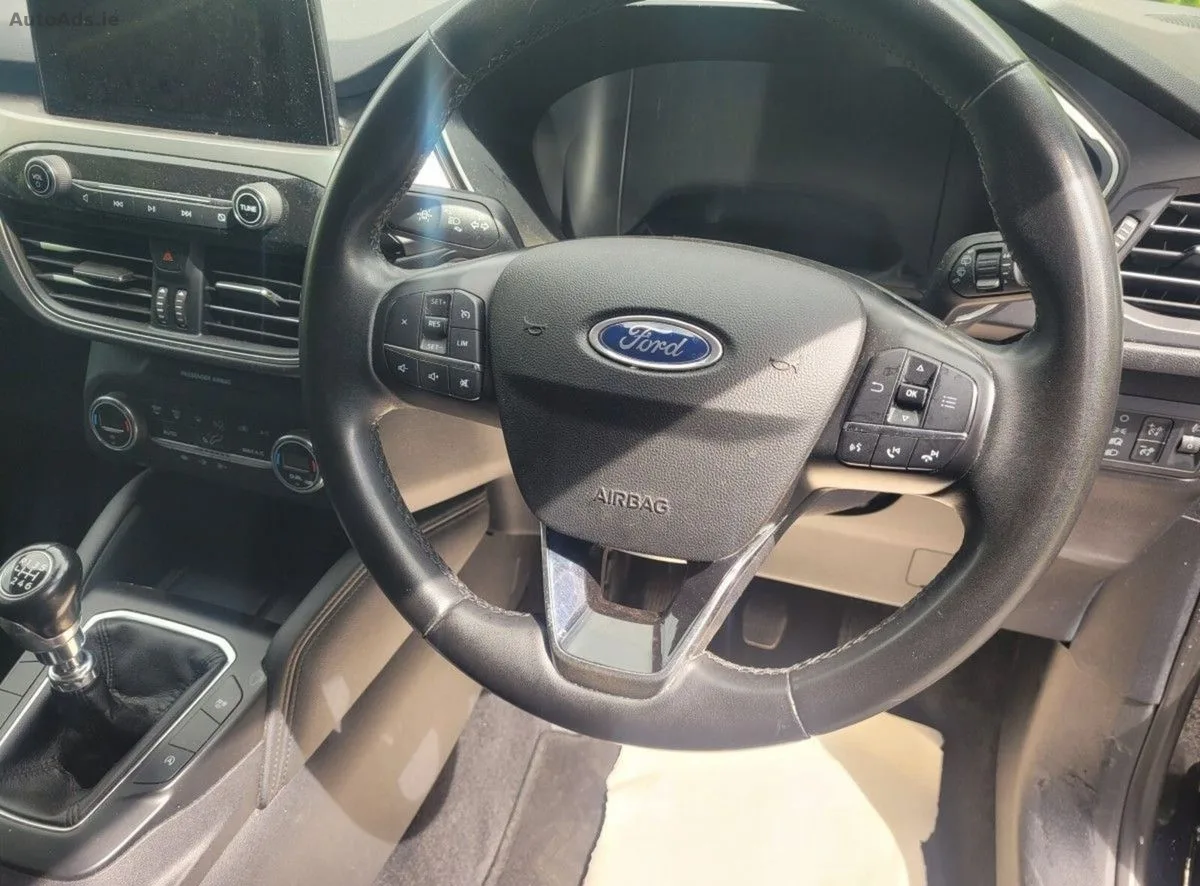 2022 Ford Kuga – photo 12