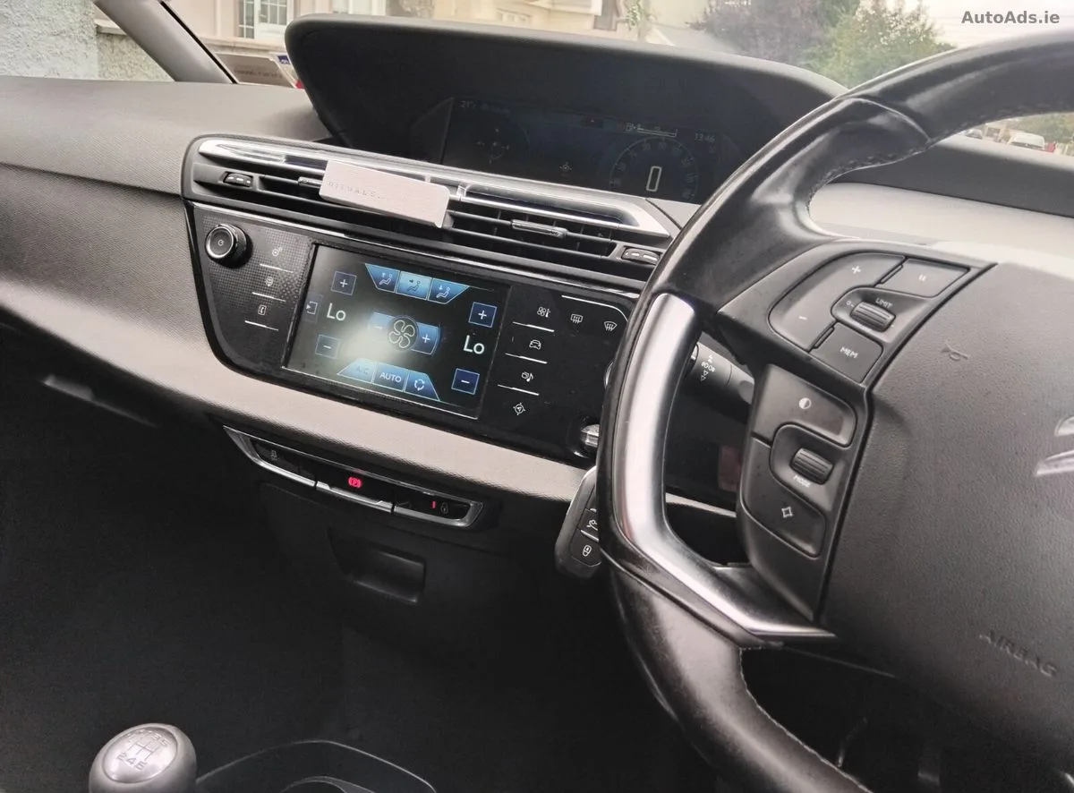 2015 Citroen Grand C4 Picasso – photo 2