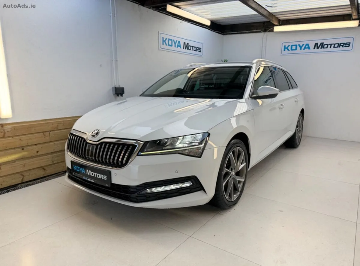 2022 Skoda Superb – photo 3