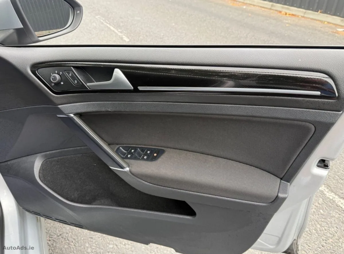 2016 Volkswagen Golf – photo 12
