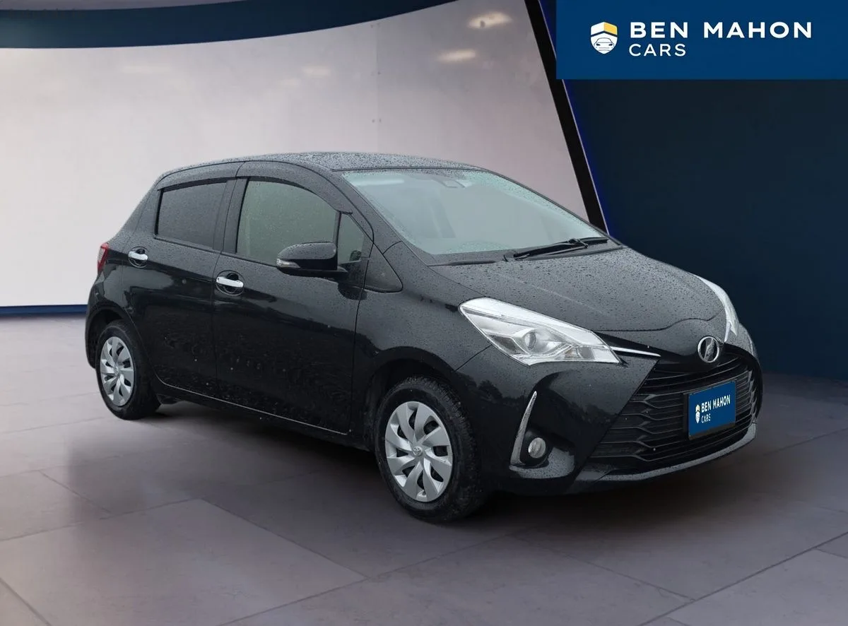 2019 Toyota Vitz – photo 6