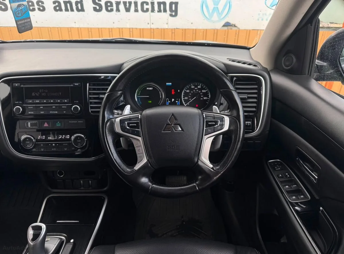 2016 Mitsubishi Outlander – photo 15