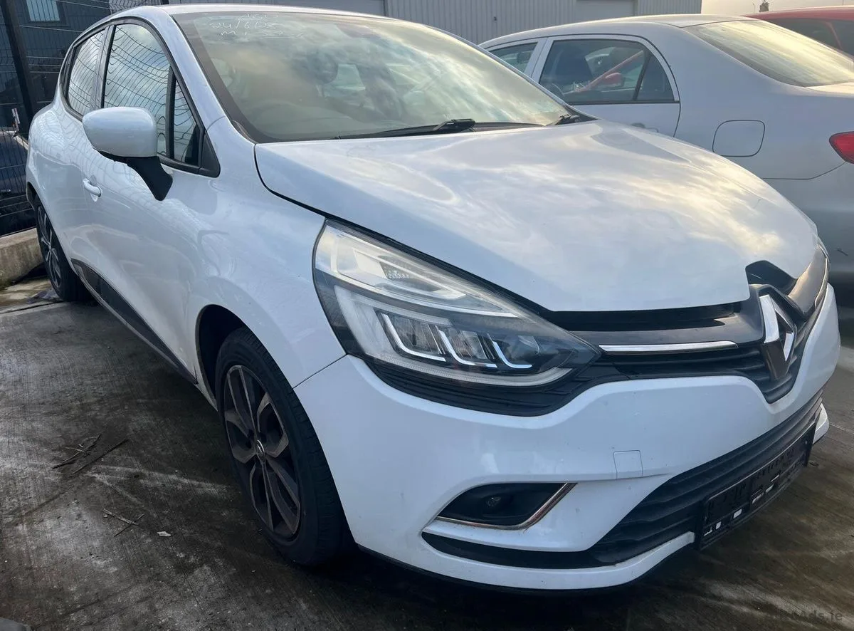 2017 RENAULT CLIO EXPRESSION Breaking only