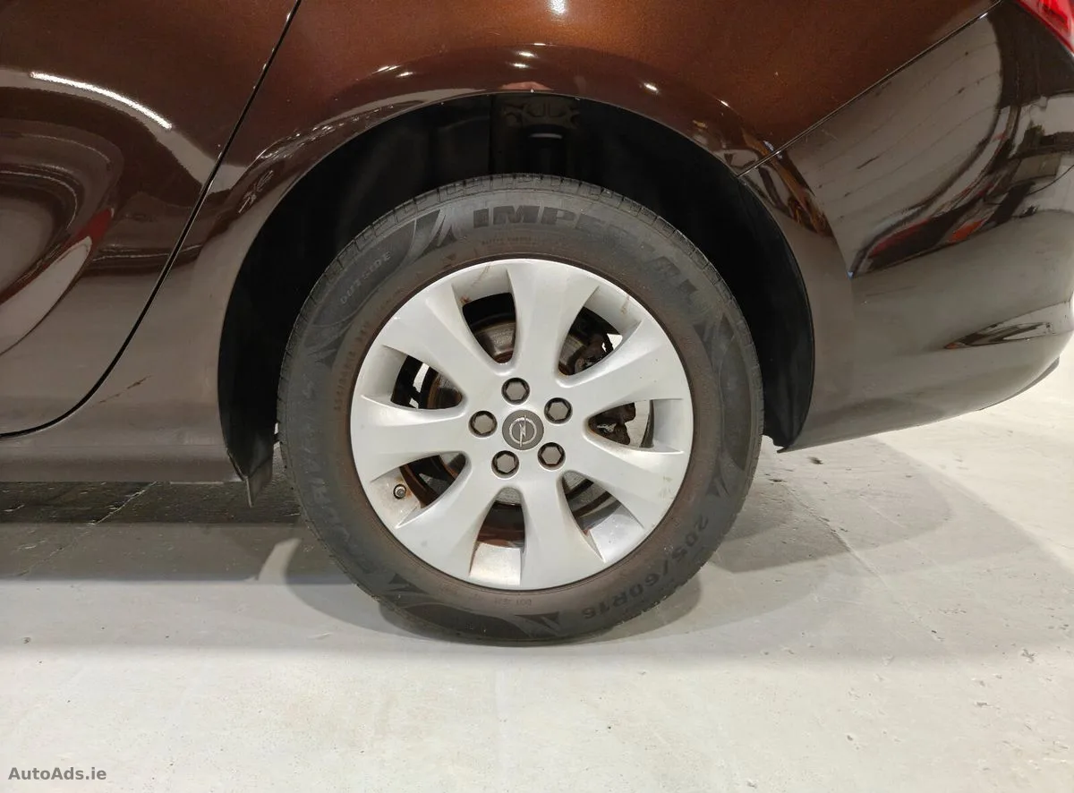 2014 Opel Astra – photo 9