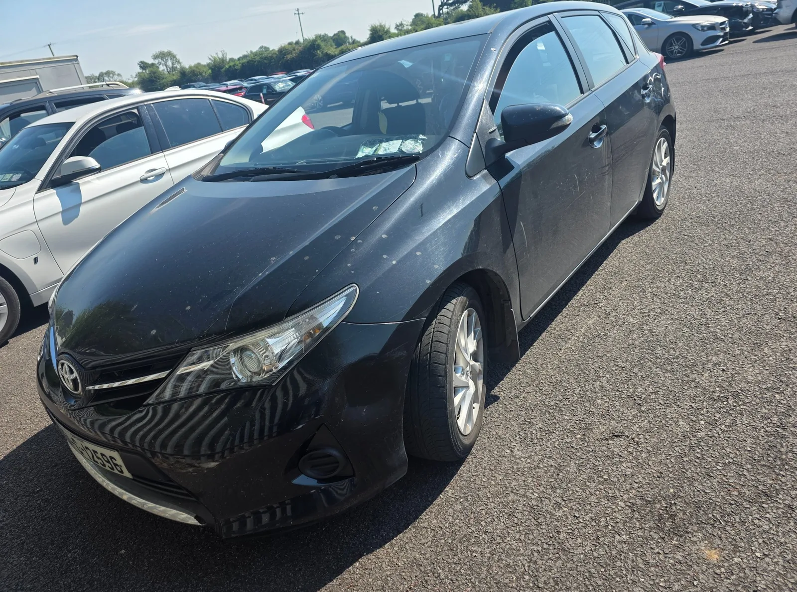 2015 Toyota Auris – photo 2
