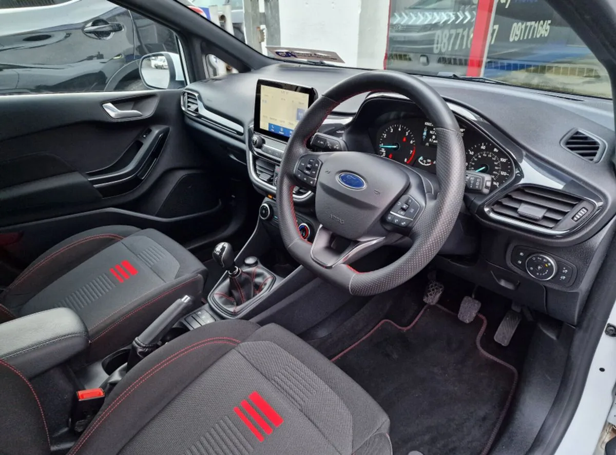 2023 Ford Fiesta – photo 12