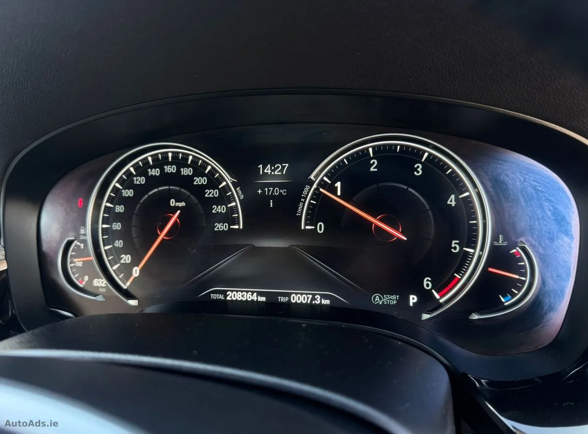 2018 BMW 5-Series – photo 13