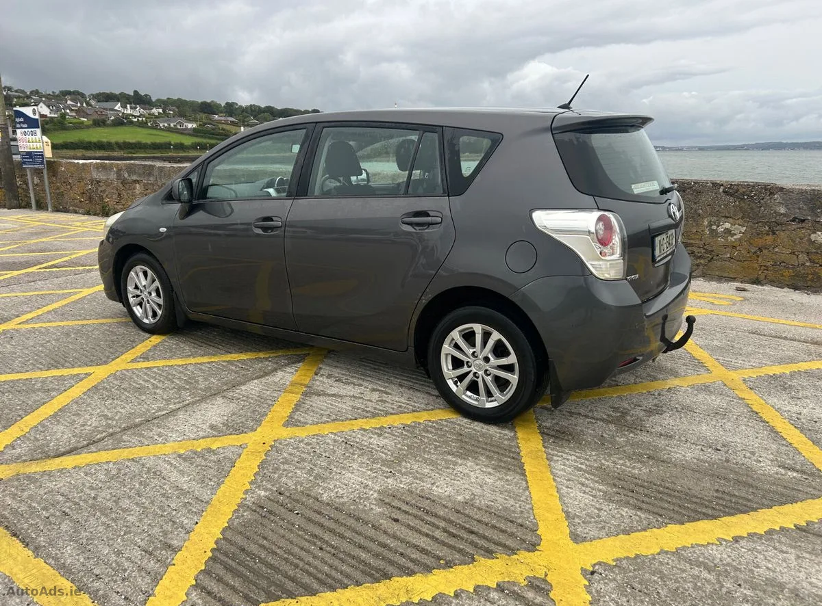 2011 Toyota Verso – photo 6