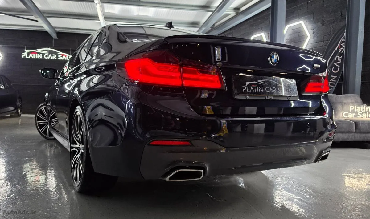 2018 BMW 5-Series – photo 11