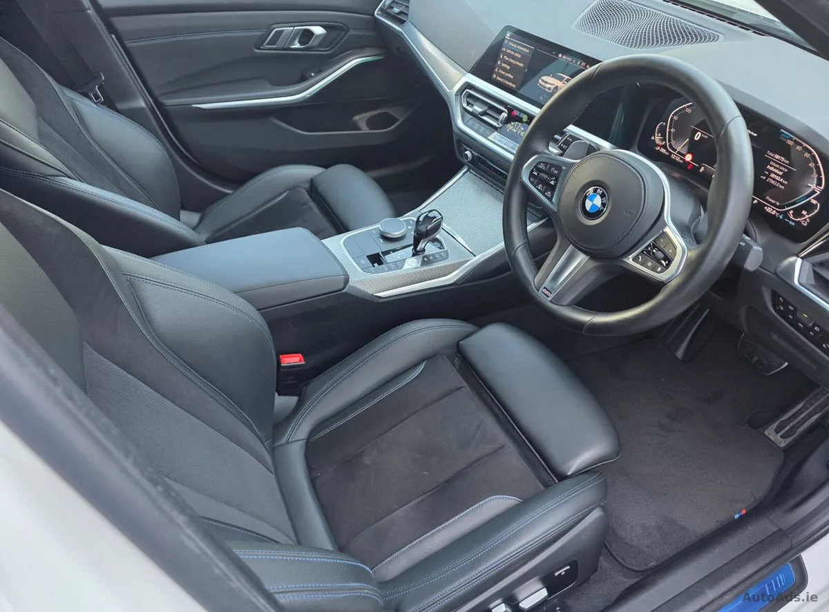 2021 BMW 3-Series – photo 15