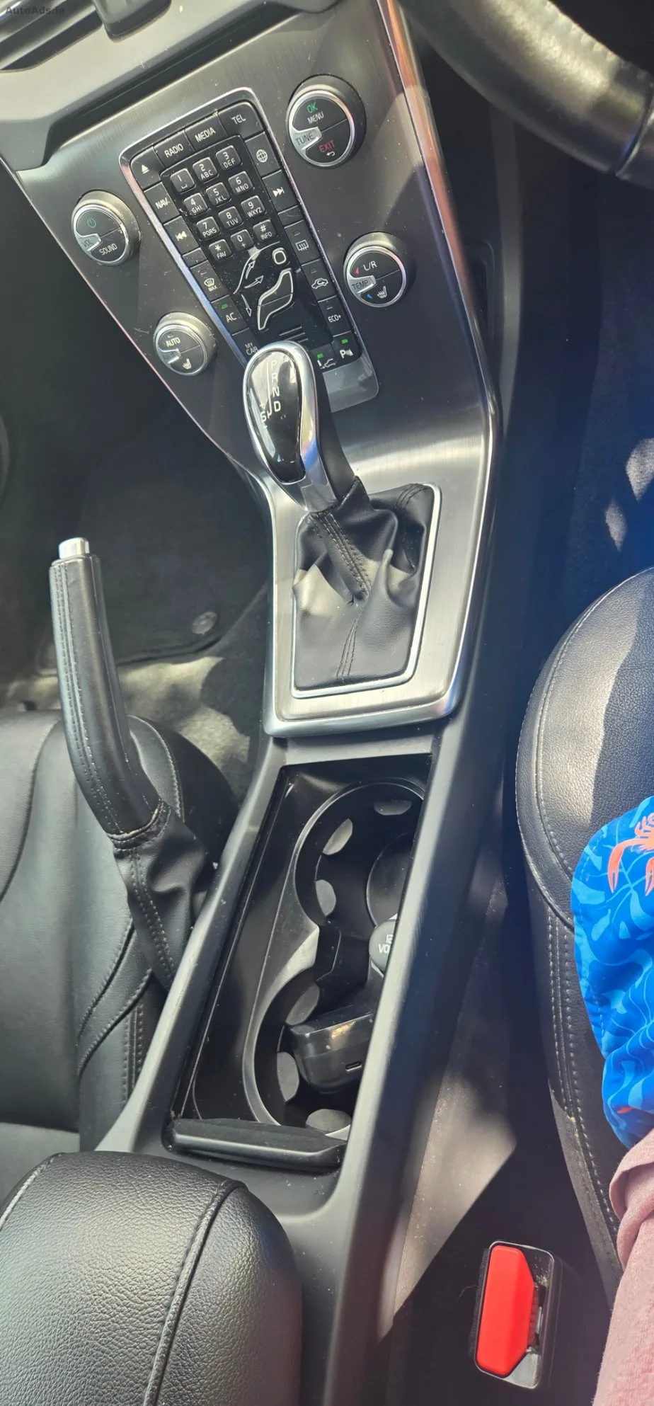 2016 Volvo V40