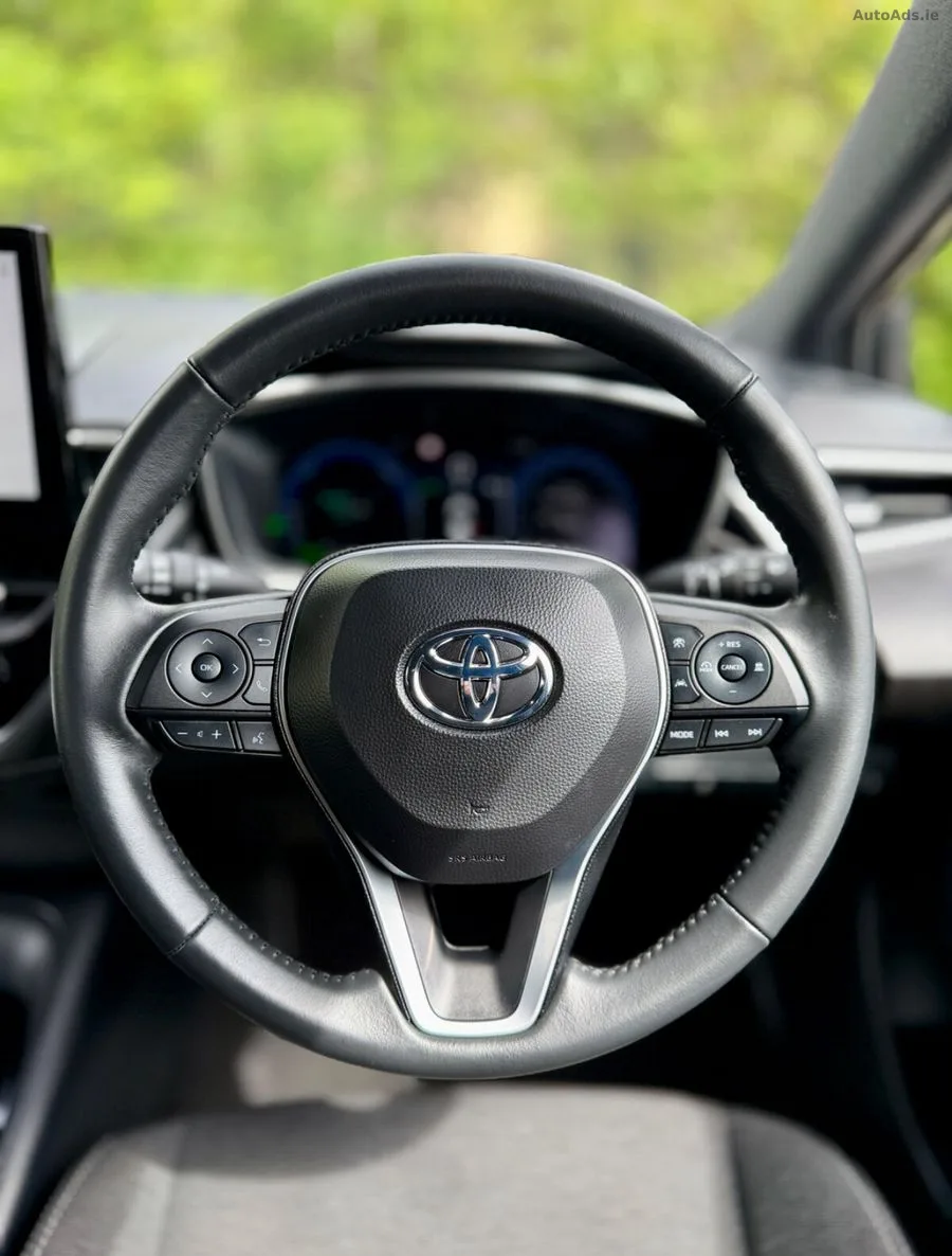 2025 Toyota Corolla – photo 19