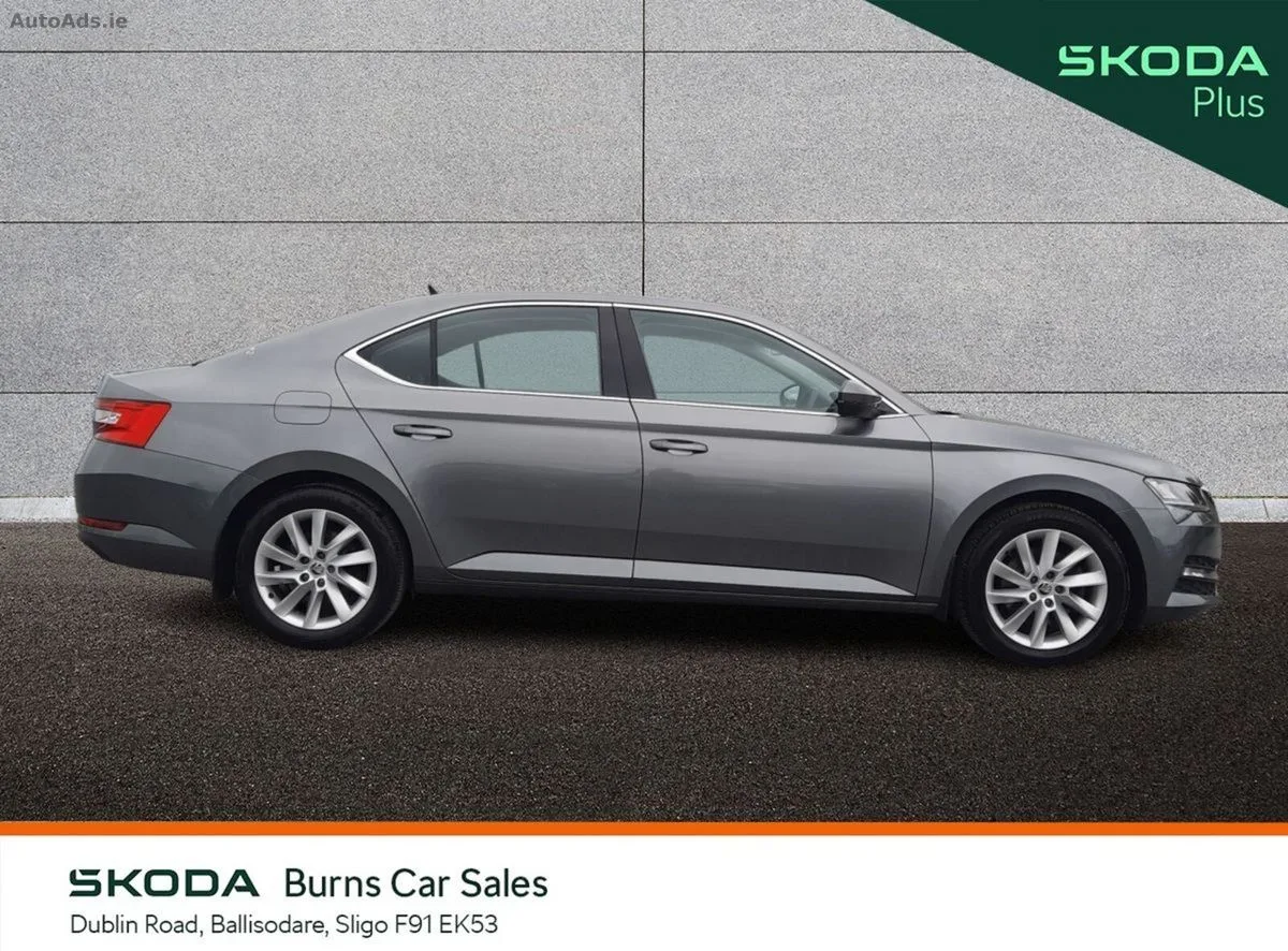 2024 Skoda Superb – photo 11