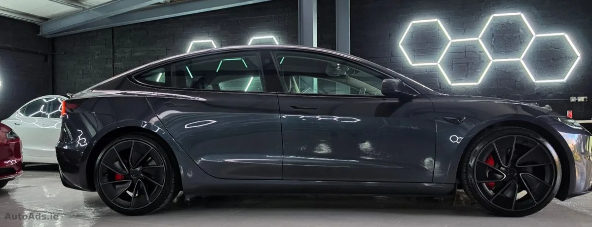 2024 Tesla Model 3 – photo 7