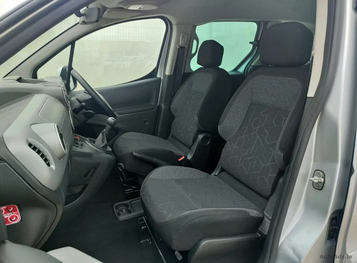 2018 Peugeot Partner – photo 16