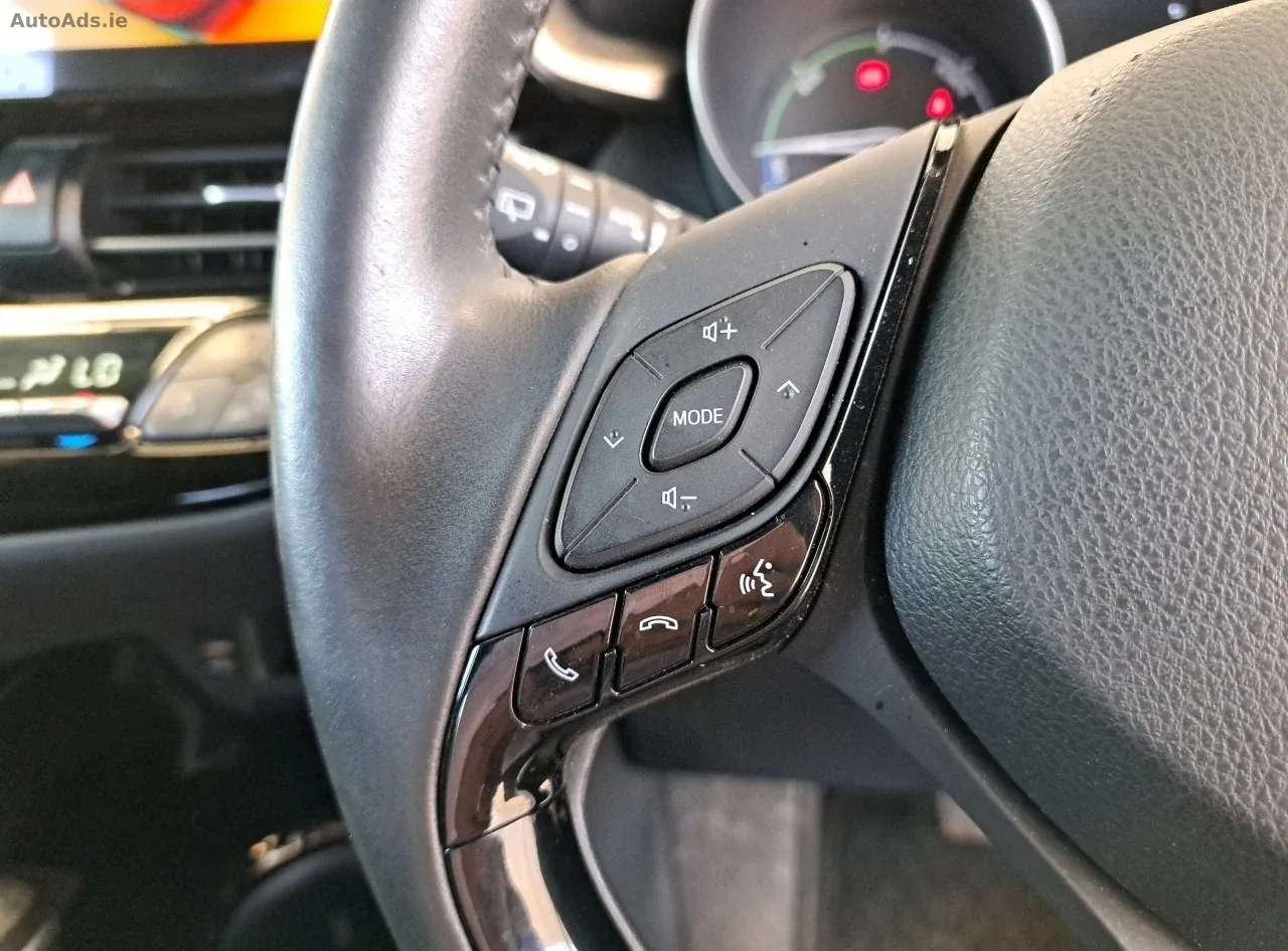 2021 Toyota C-HR – photo 18