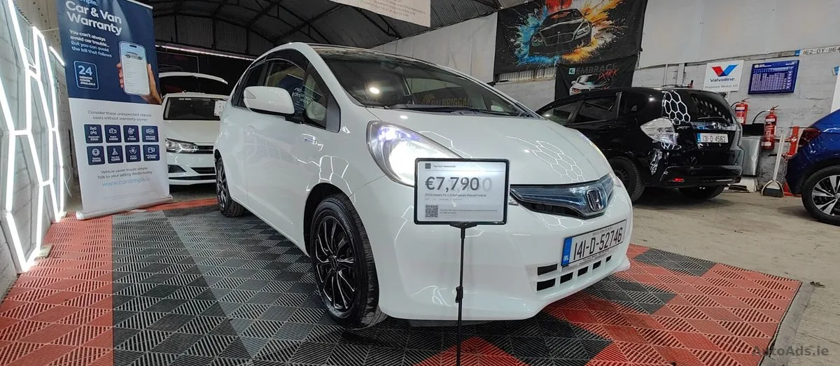 2014 Honda Fit – photo 4