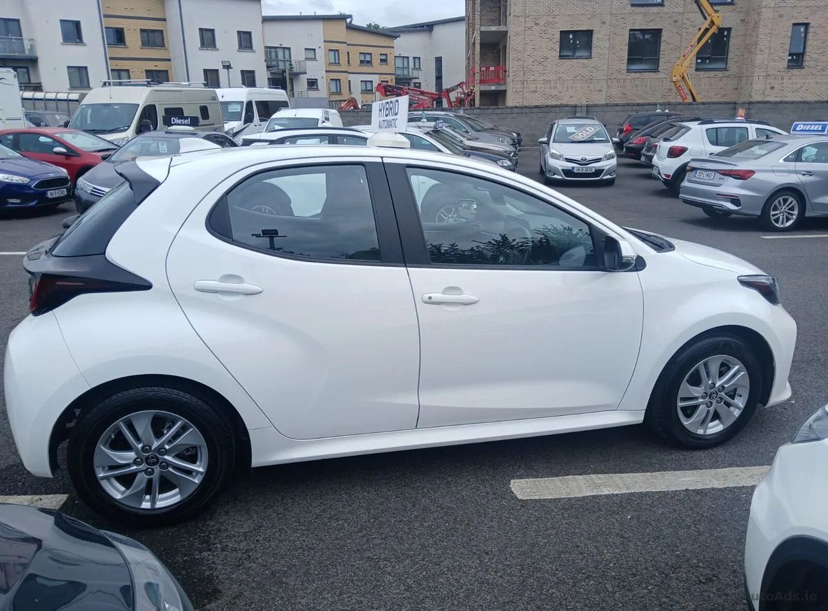 2023 Toyota Yaris – photo 10