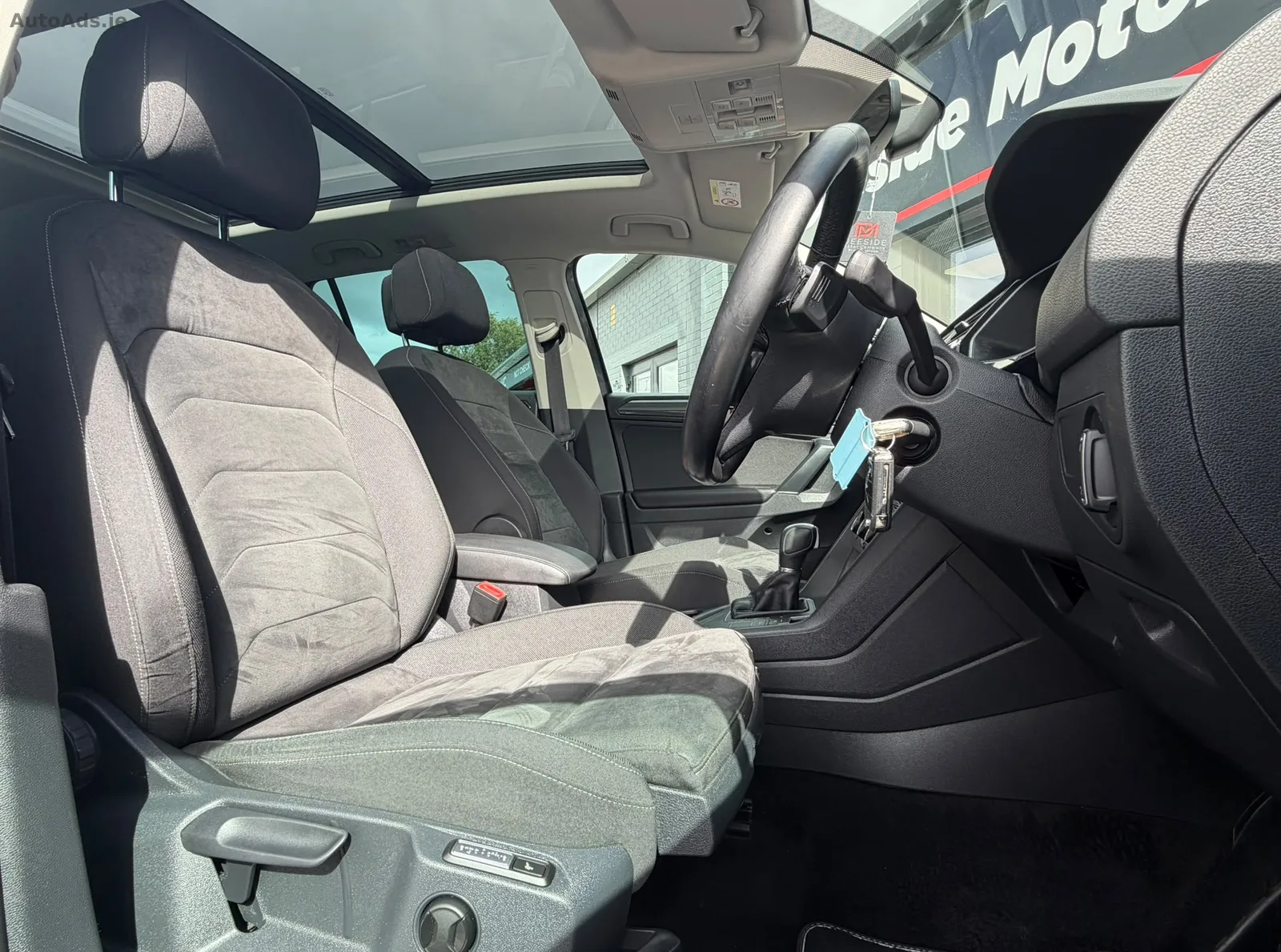 2017 Volkswagen Tiguan – photo 4