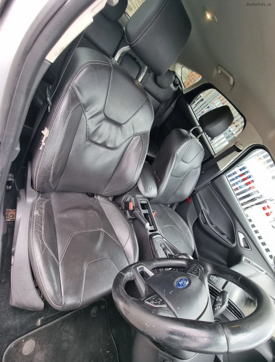 2015 Ford Focus – photo 13