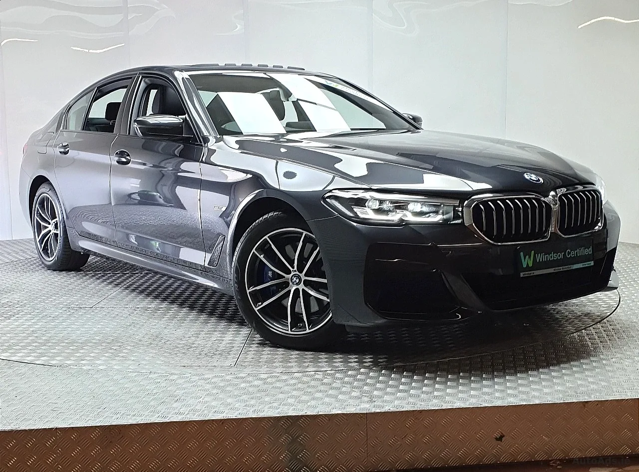 2022 BMW 5 Series