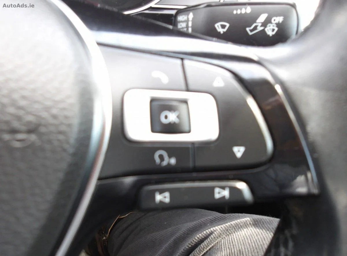 2016 Volkswagen Passat – photo 11
