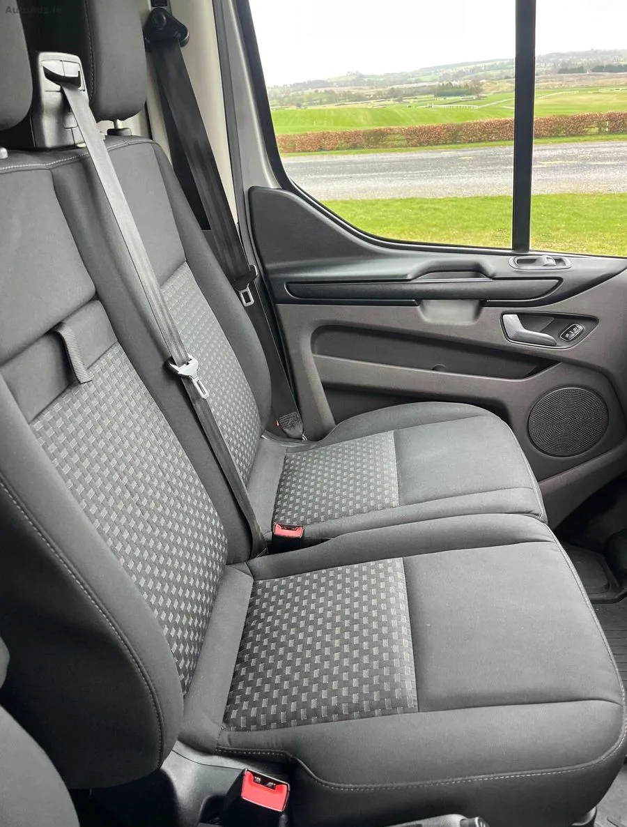 2022 Ford Transit Custom – photo 18