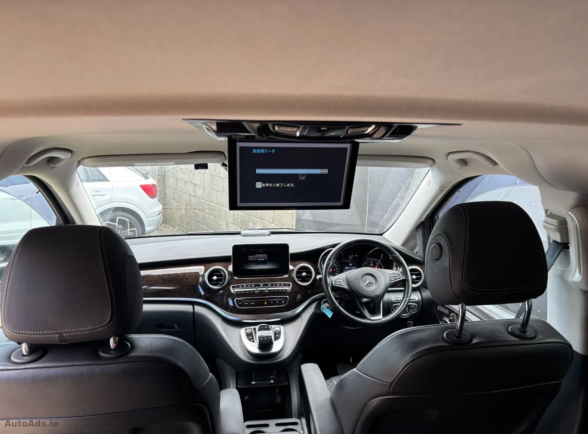 2016 Mercedes-Benz V-Class – photo 9