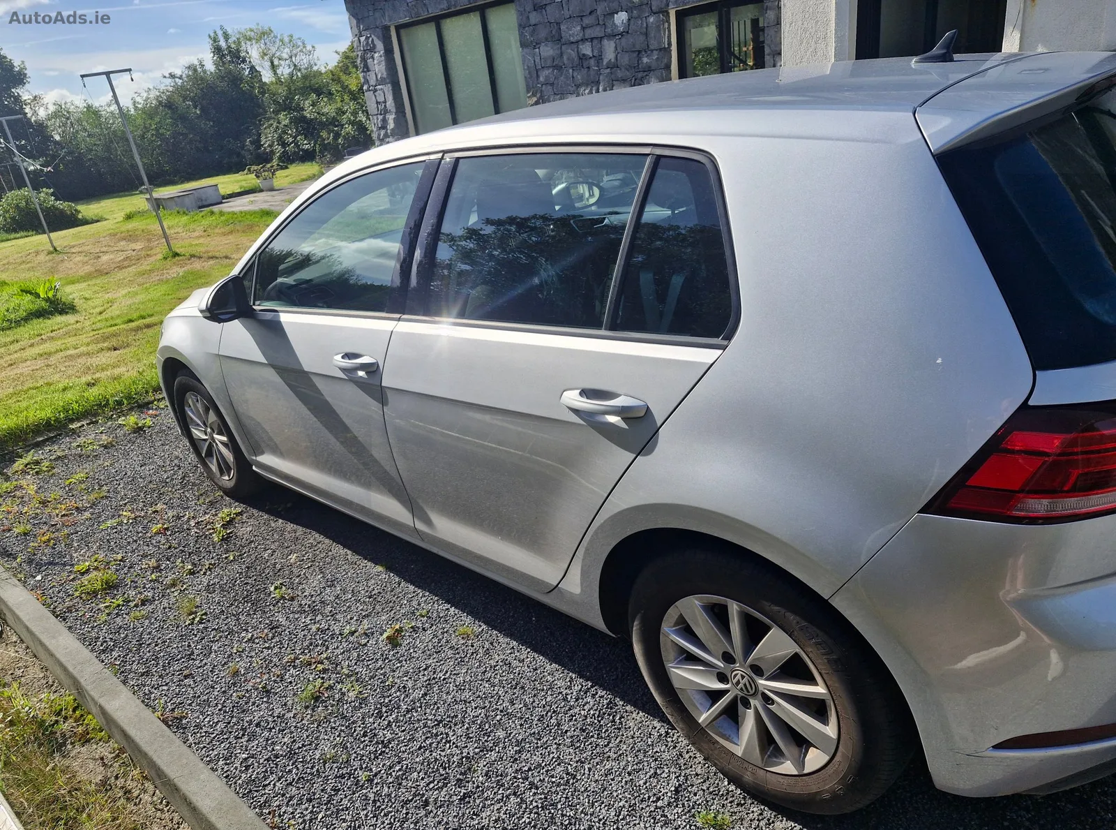 2018 Volkswagen Golf – photo 2