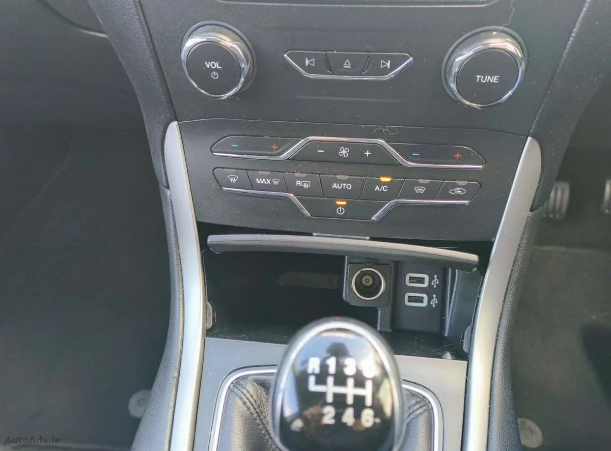 2017 Ford Galaxy – photo 12