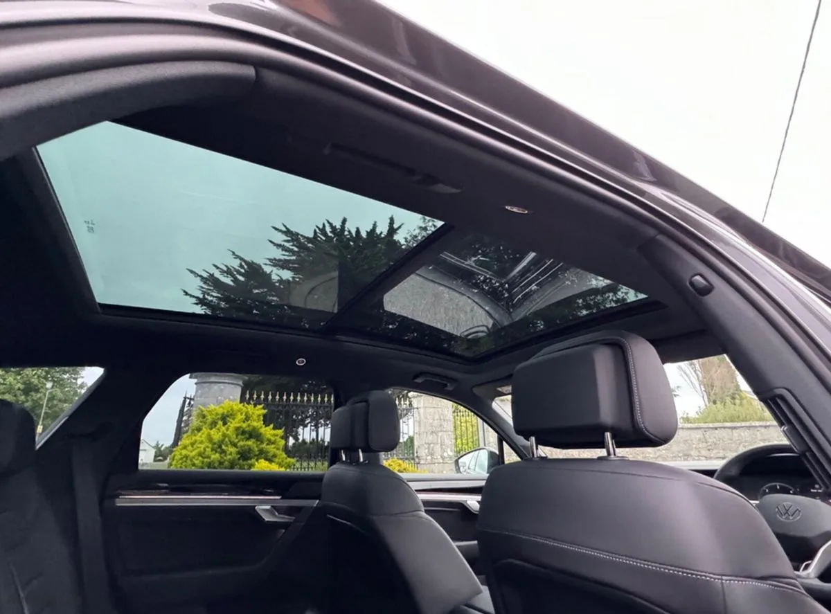 2024 Volkswagen Touareg – photo 16