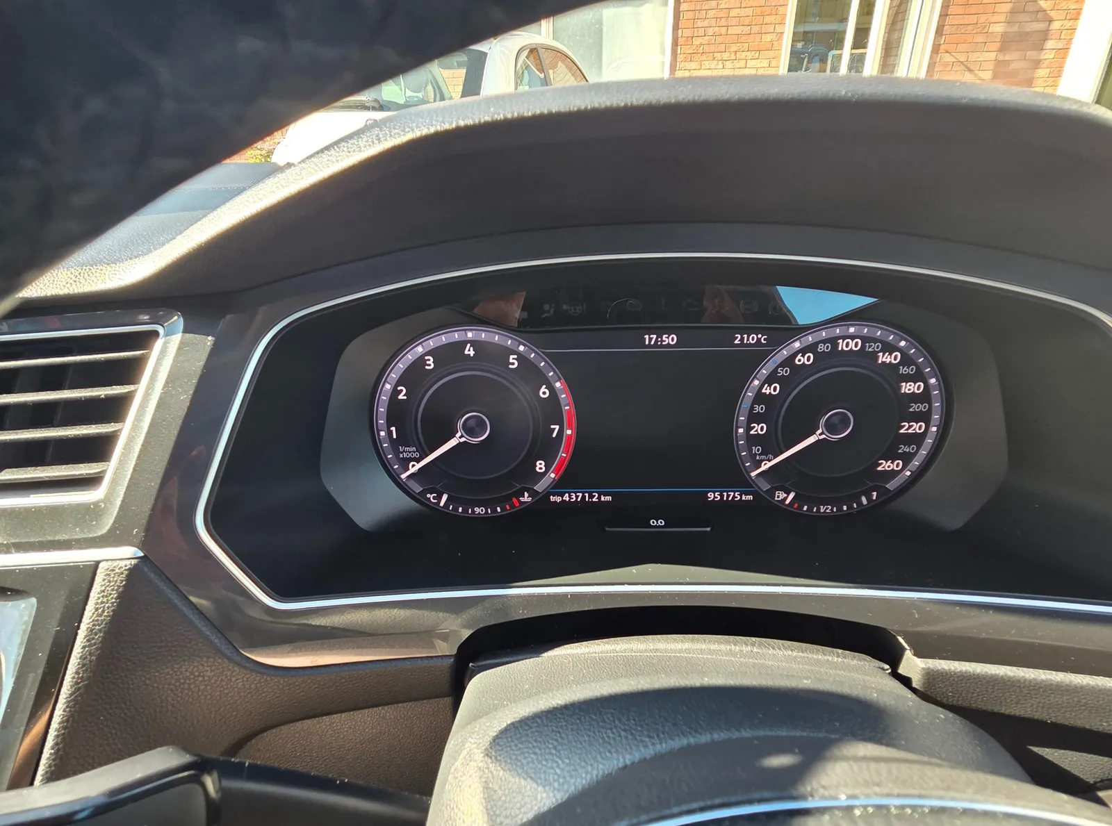 2017 Volkswagen Tiguan – photo 8