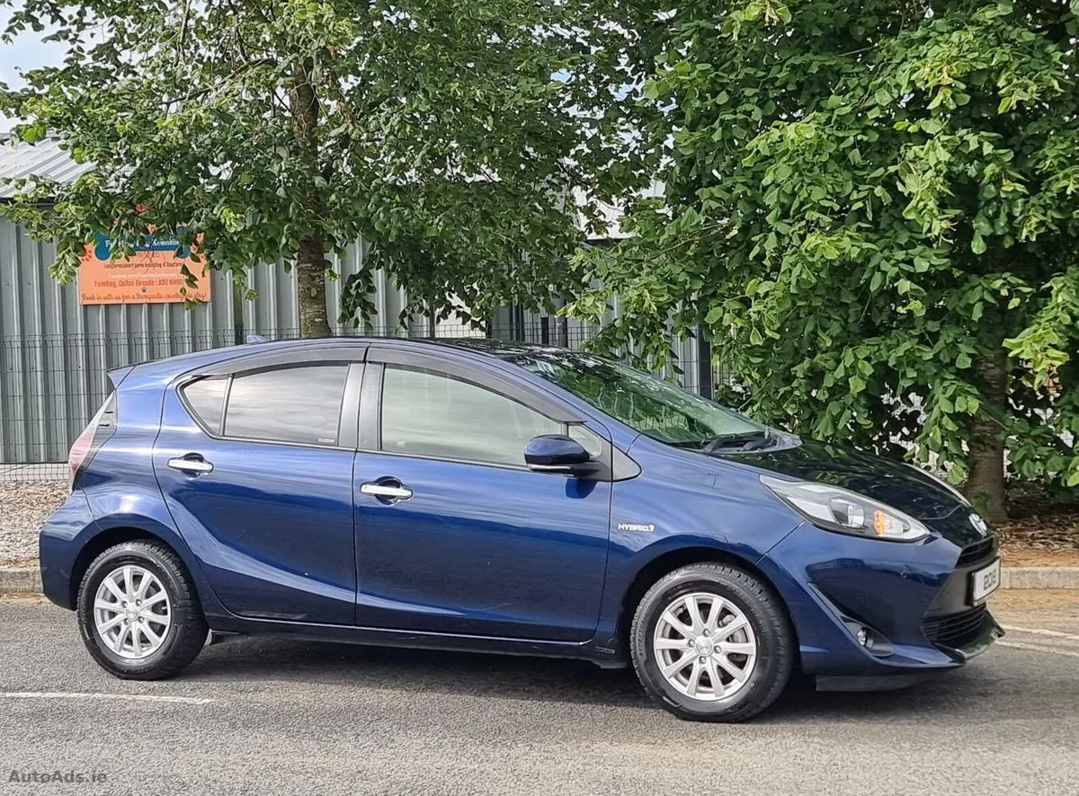 2019 Toyota Aqua – photo 13
