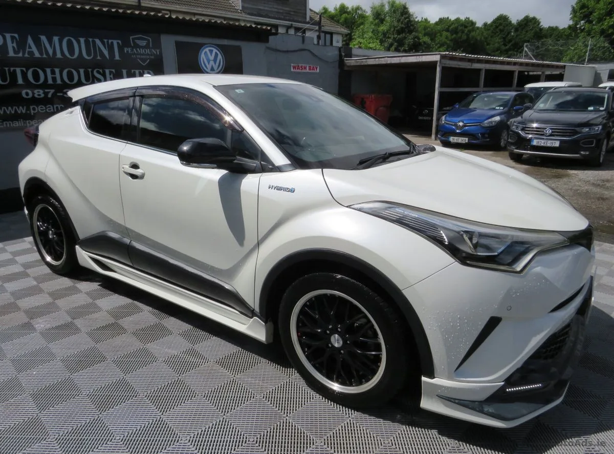 2017 Toyota C-HR+ – photo 4