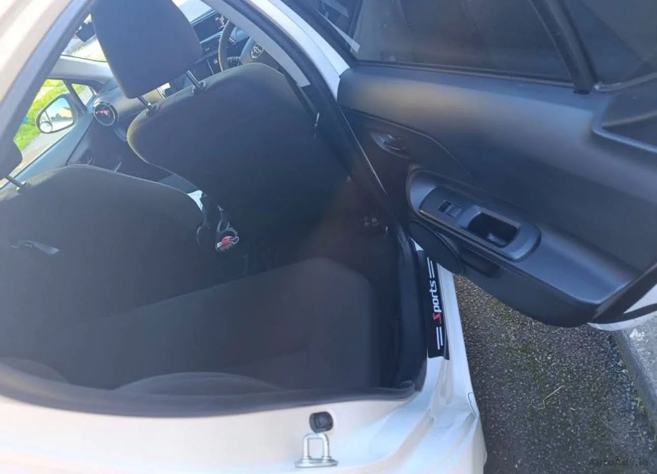 2018 Toyota Aqua – photo 9