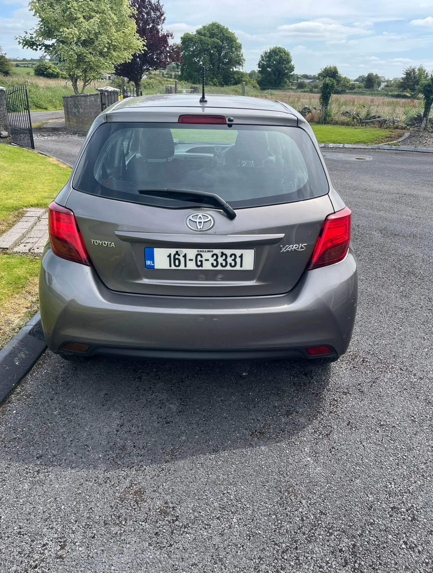 2016 Toyota Yaris – photo 1