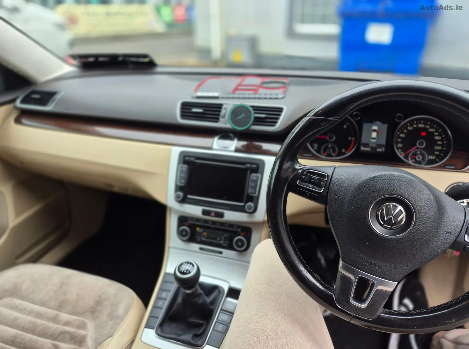 2011 Volkswagen Passat – photo 4