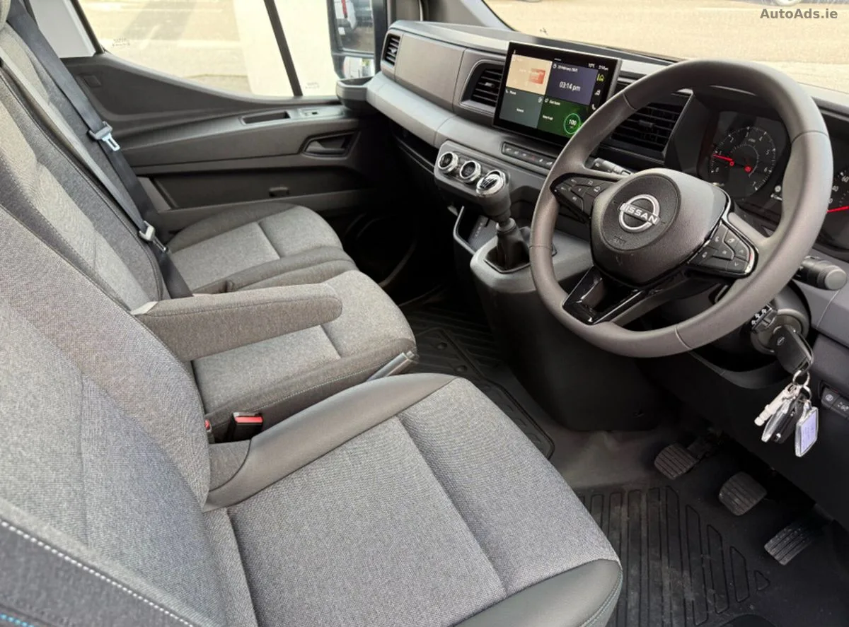 2026 Nissan Interstar – photo 17