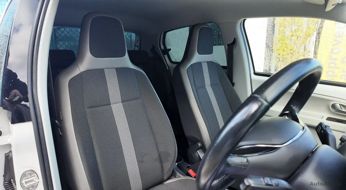 2019 Volkswagen up! – photo 12