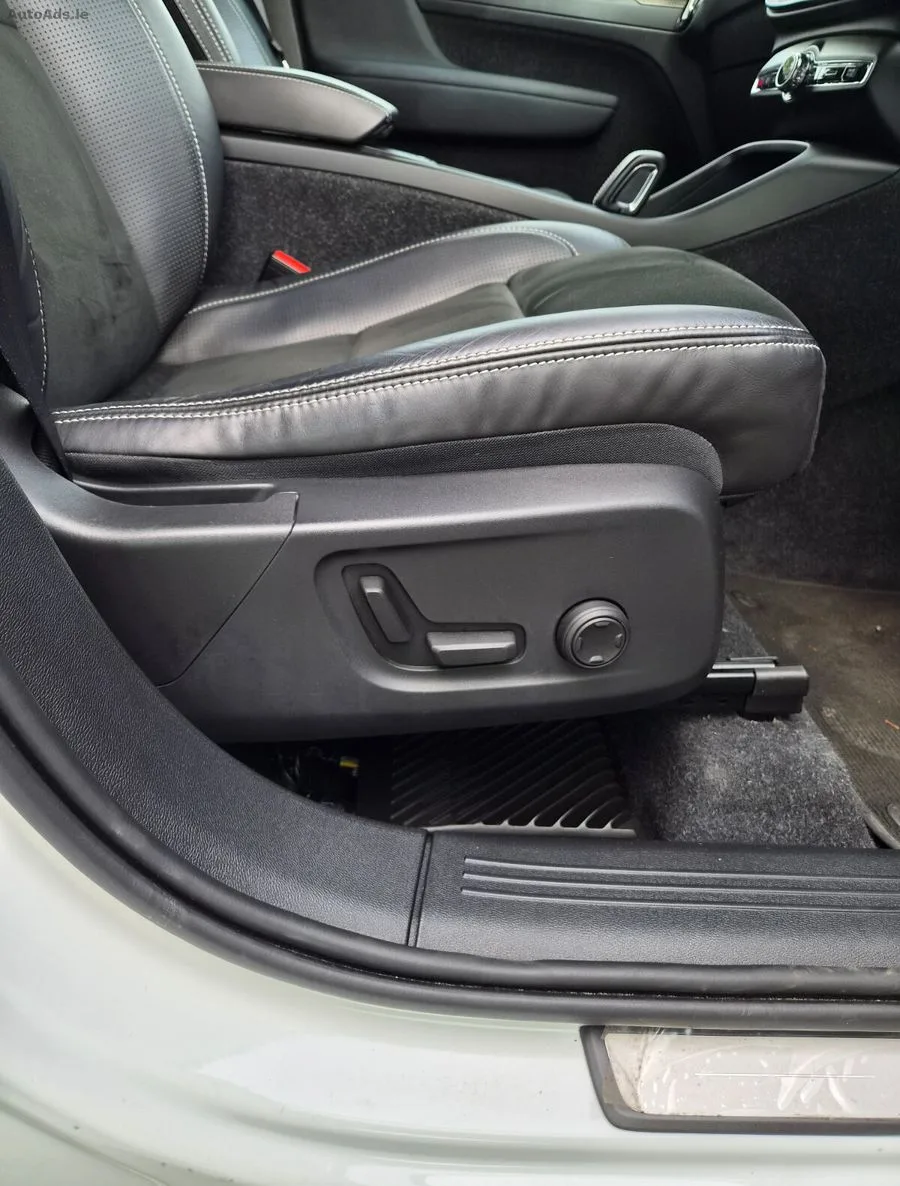 2020 Volvo XC40 – photo 14