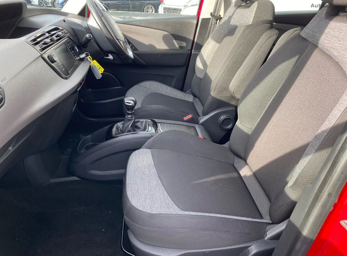 2021 Citroen Grand C4 Spacetourer – photo 17