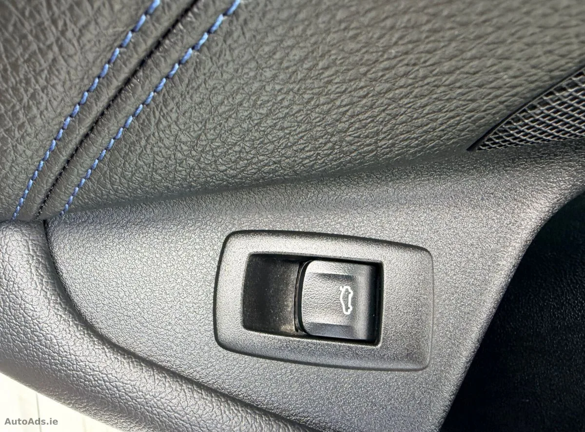 2019 BMW 5-Series – photo 17